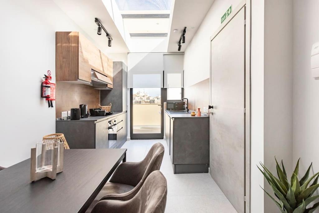 Sliema Boutique Apartments By Holi Rum bild